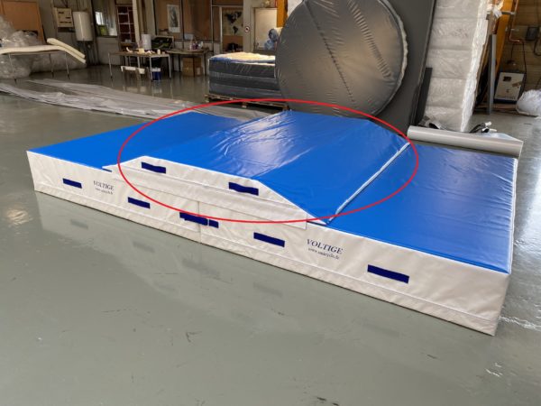 Mat bevelled on long side alone for frame APA35 - 3x2x0.20m